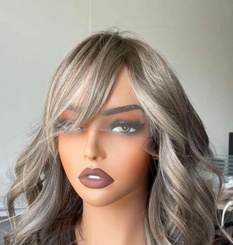 Jennifer blonde highlights - ,